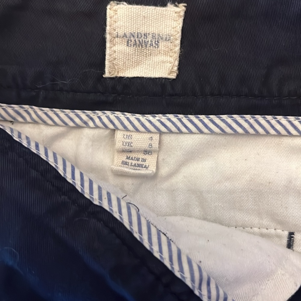 Lands’ End Shorts 💙 - Picture 9 of 12